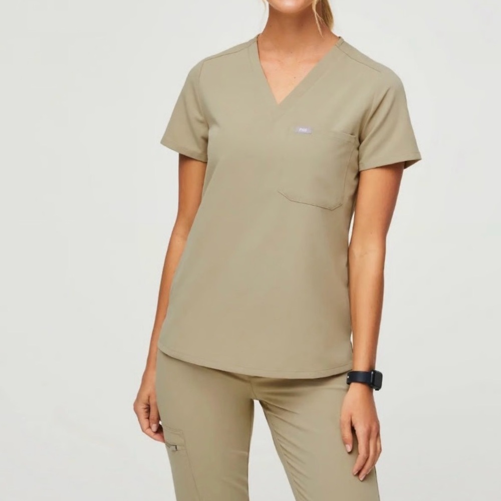Free- tan/khaki colored Figs Casma pocket scrub top